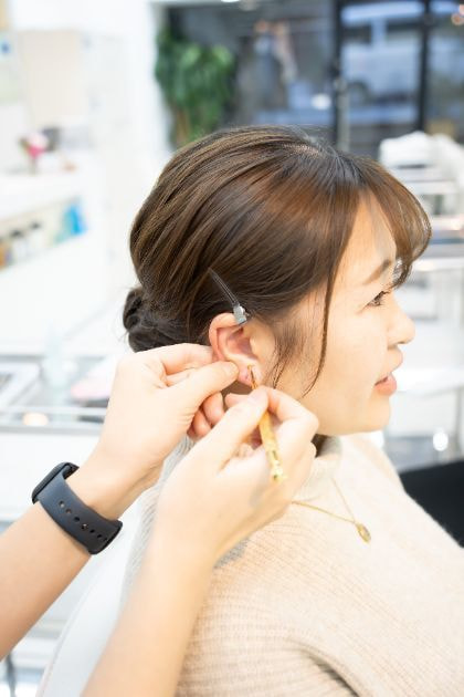 ②血行が少し良くなった状態で、耳つぼを刺激します