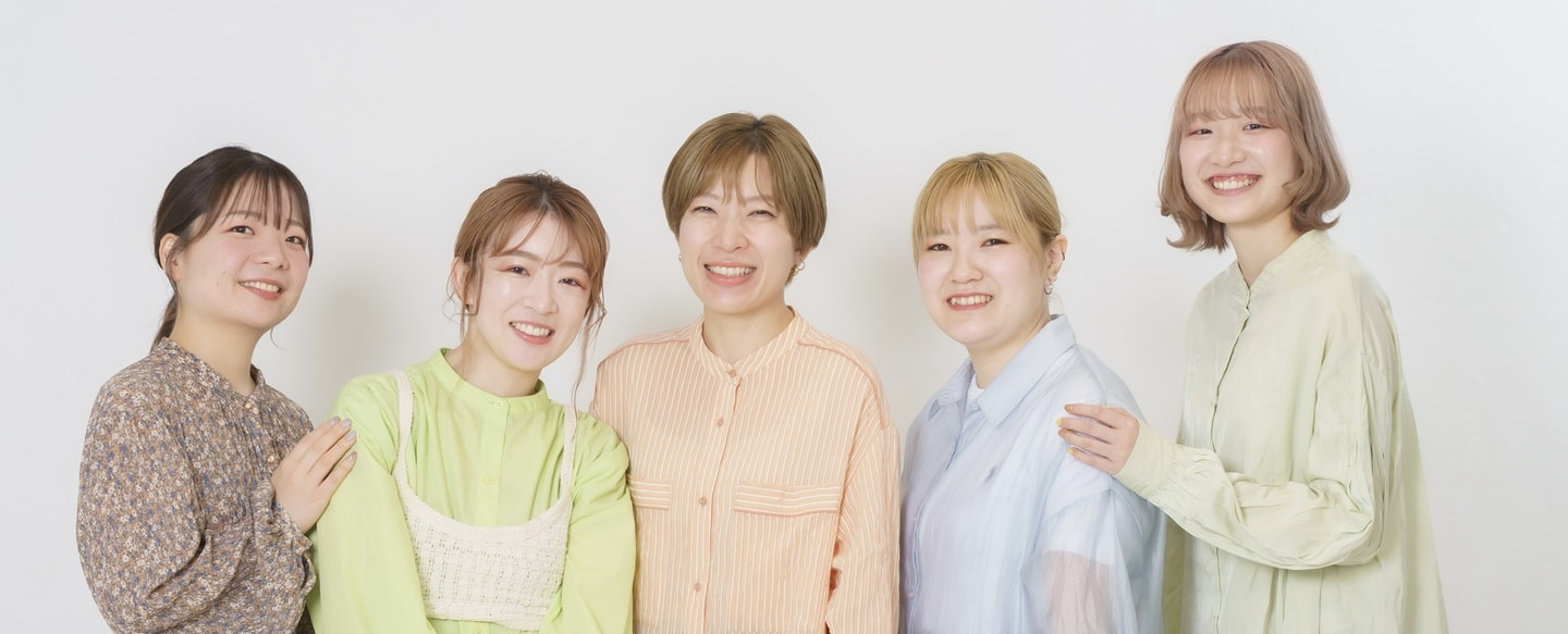 代々木八幡の美容室スプラッシュのスタッフたちの写真